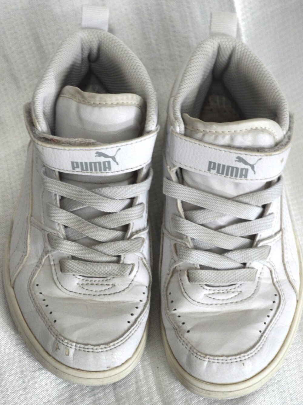 PUMA high-top sneakers in white, size 12C (UK 11 / EUR 29)
